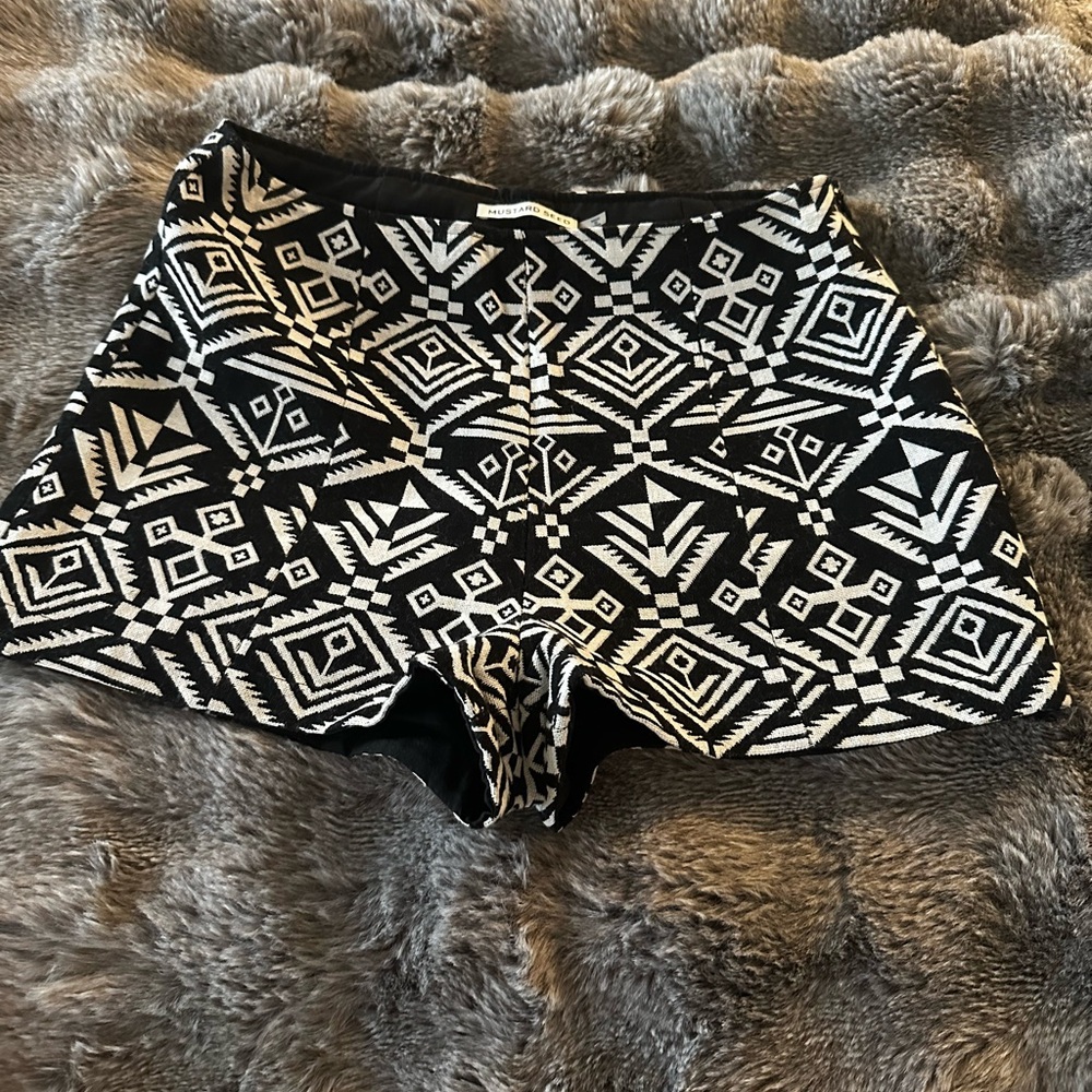 Black and White Geometric Women's Shorts